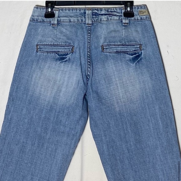 Vintage Tommy Hilfiger Denim Light Wash Resa Capri Ragged Aged Wash 28 - Picture 11 of 13